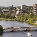 Doubletree Suites By Hilton Hotel Boston - Cambridge 